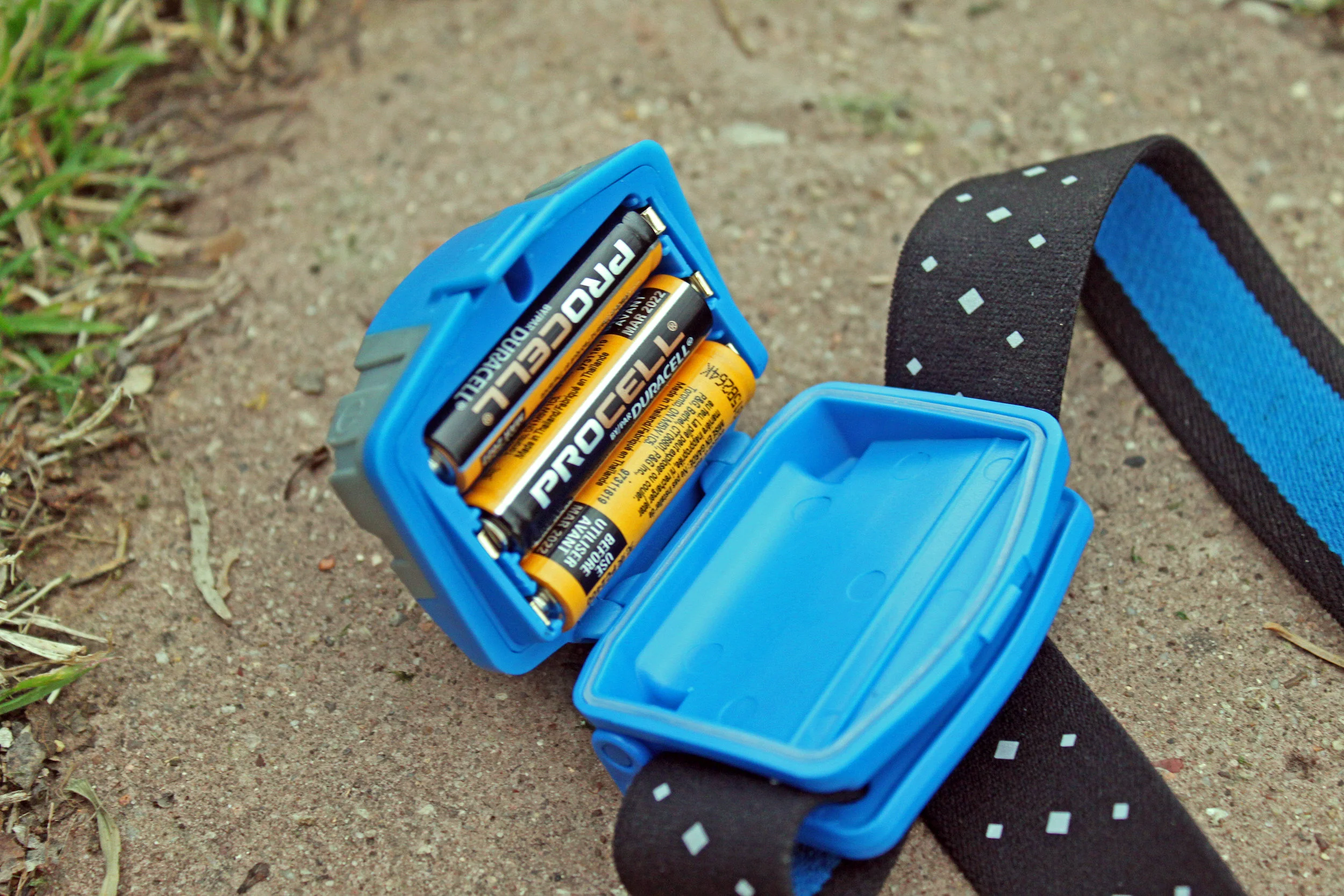 45R フード付き　ライトブルー Coast FL75R Headlamp Review — Texas Kayak Fisher